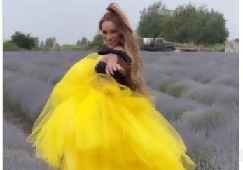 Röya heç bir kişiyə inanmır