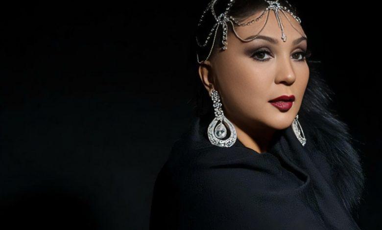 Xalq artisti yeni görünüşü maraq doğurub