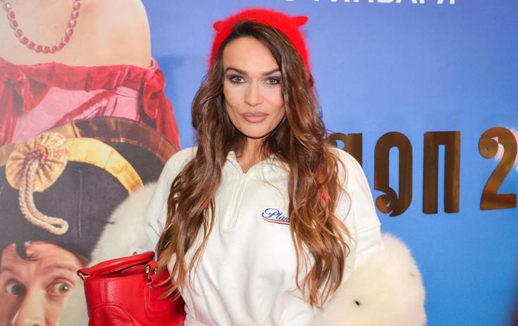 Alyonanın adı yenə qalmaqalda hallanıb