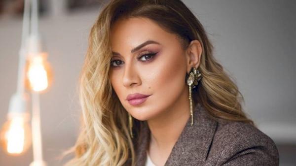 Rozanı içkisinə nəsə qatıblar