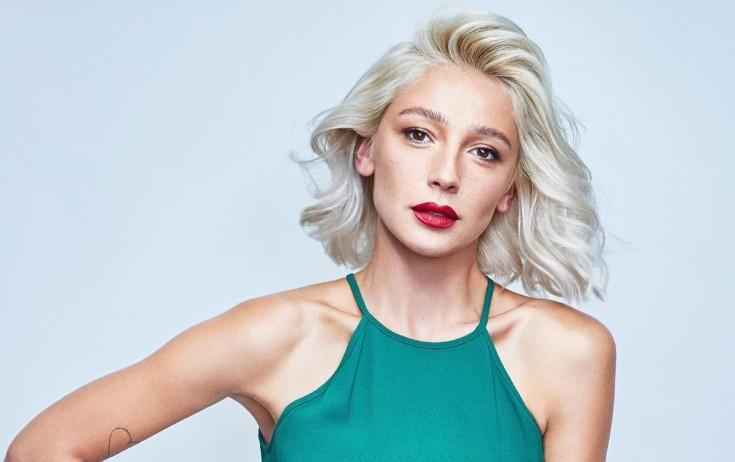 Aparıcı axtarışa verilib