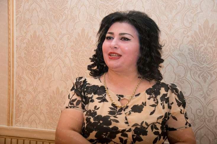 Müğənni restorana 8 milyon manat xərcləyib