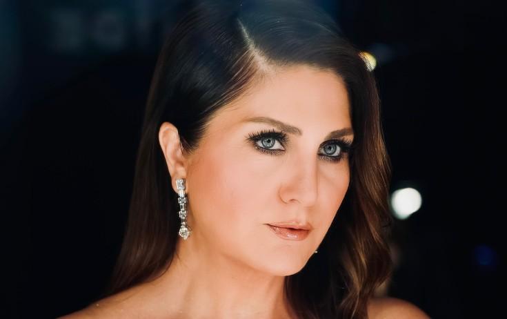 Sibel Can şirkəti məhkəməyə verib