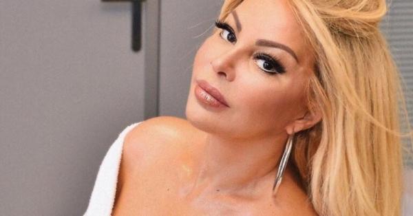 Aygün "ortadaqaldı" oynayarkən - VİDEO