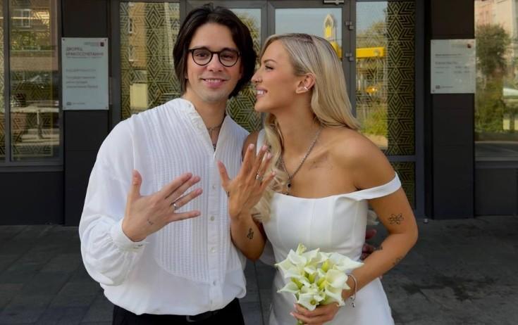 Müğənni solistlə ailə qurub - FOTO