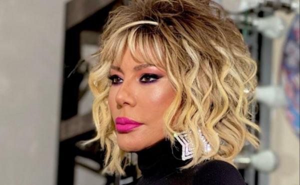 Xalq artistinin qısa geyimi - FOTO+VİDEO