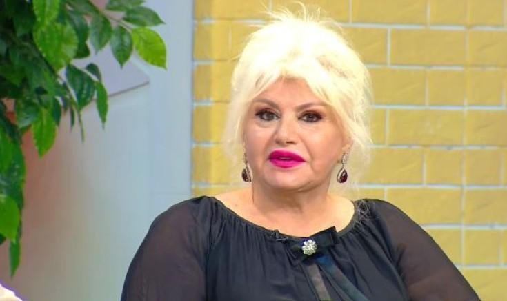 "Kişilər ağıllı qadınları sevmir..."