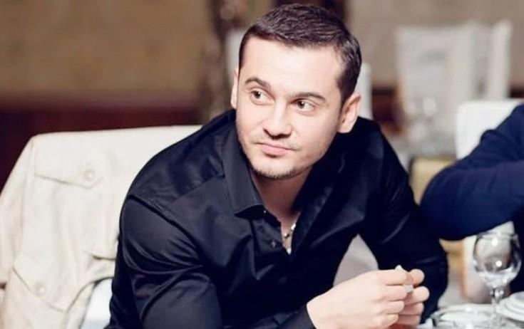 Emilin avtomobil qarət olunub