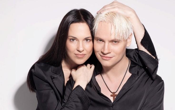 "Shaman" rəsmən boşanıb