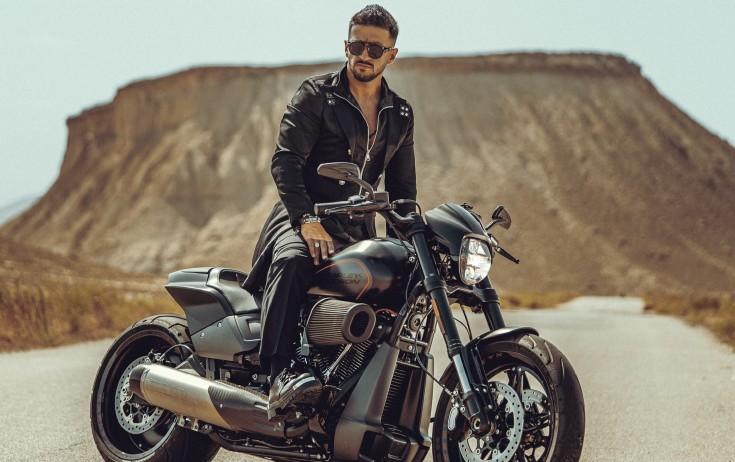 Abbasın "Mənim bir dənəm" mahnısı - VİDEO