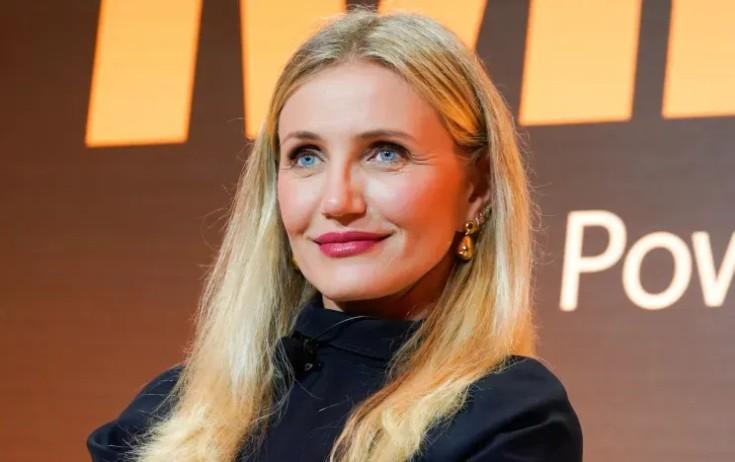 Aktrisa yenidən kinoya qayıdıb