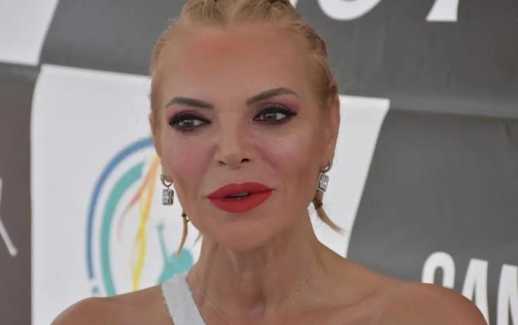 Müğənni 22-ci əməliyyata hazırlaşır