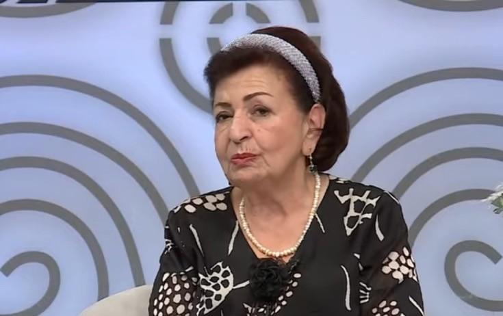 Əməkdar artist qadınlarına məsləhət verib