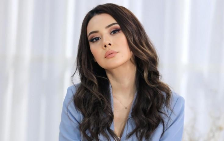 "Əsl dost hadisəyə baxmaz..."