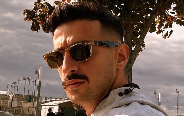 Abbasın bığlı görünüşü - FOTO