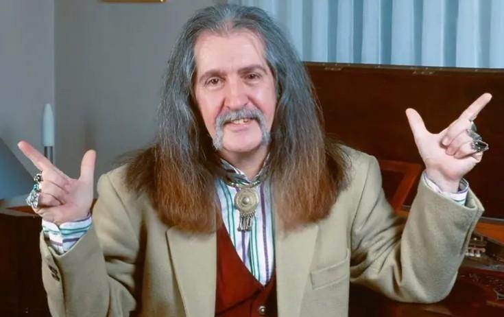 "Barış Manço"nu Ekin Koç canlandıracaq - FOTO