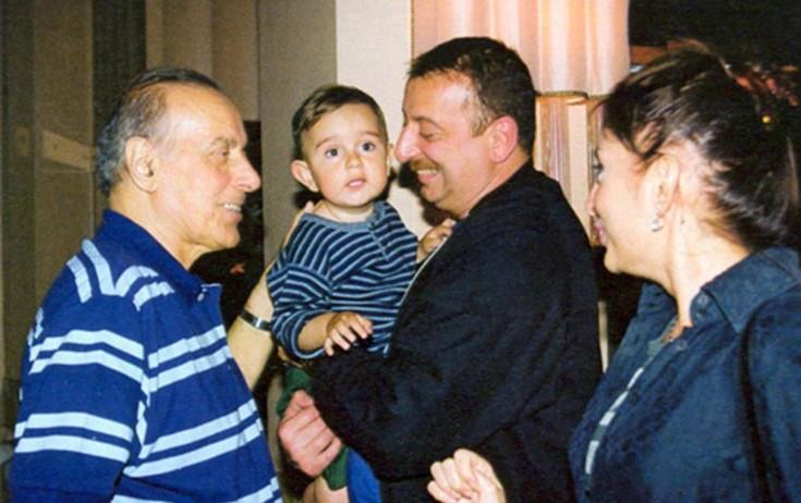 Ulu Öndərlə bağlı ARXİV FOTOLARI