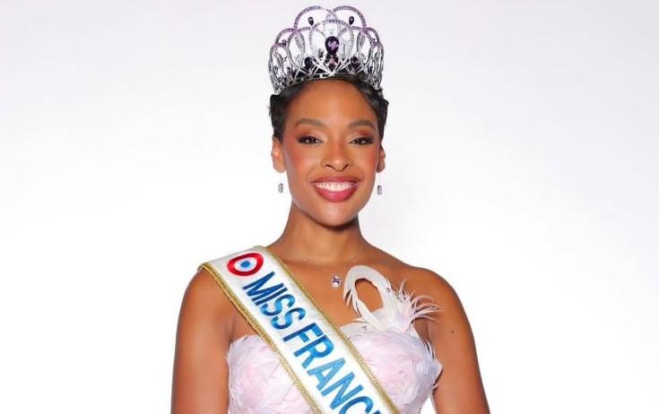 Ən yaşlı gözəllik kraliçası - FOTO