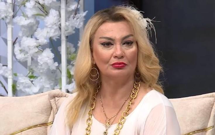 Nüşabə bayağı oxuyanları tənqid edib