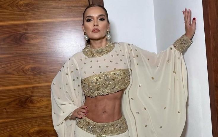 Demet ölümdən dönüb - FOTO