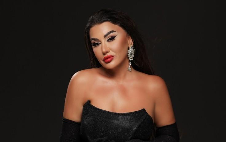 Fatimə anası üçün ev alıb