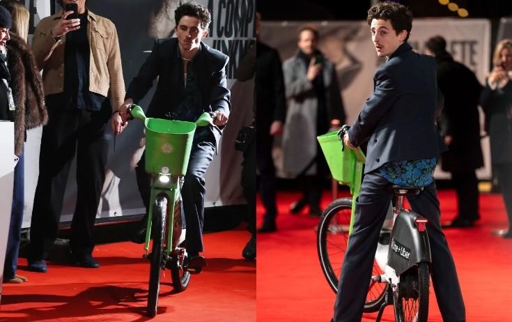 Qala gecəsinə velosipedlə gəlib