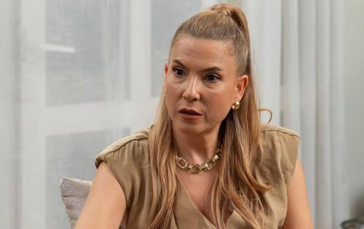 Aktrisa eşqə düşüb - FOTO