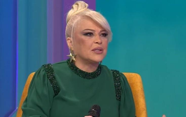 "Toyda oxumaq kişi sənətidir" - Əməkdar artist