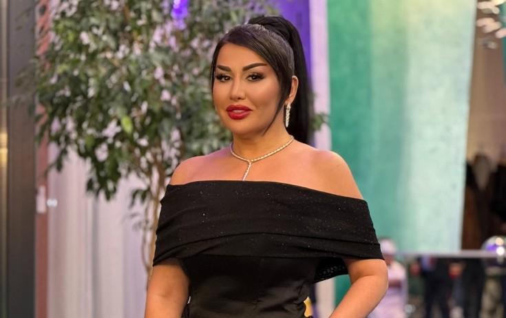 Fatimə özünə tərif yazıb