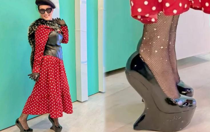 Elzanın hündür ayaqqabıları - FOTO