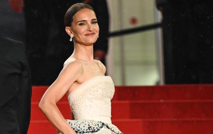 Aktrisa yeni eşqə düşüb - FOTO