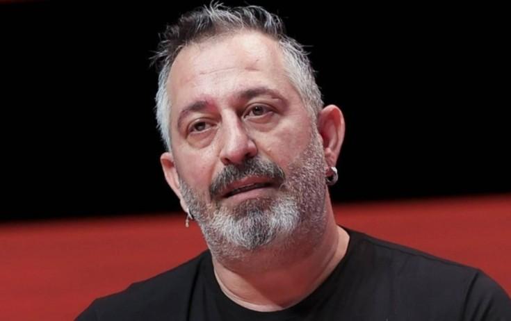 Cem Yılmaz “X” hesabını bağlayıb