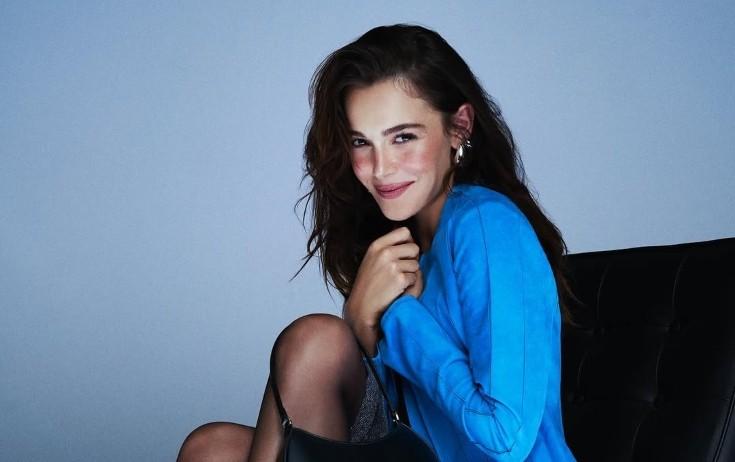 Aktrisa dəri brendinin siması olub