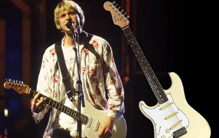 Gitara 173 min manata satılıb