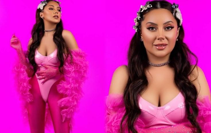 Ayan çəhrayı bodidə - FOTO