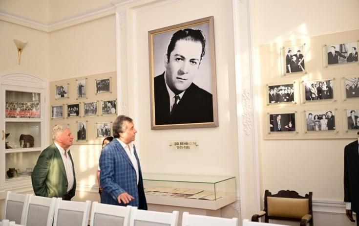 Rəşid Behbudovun xatirə otağı yaradılıb - FOTO