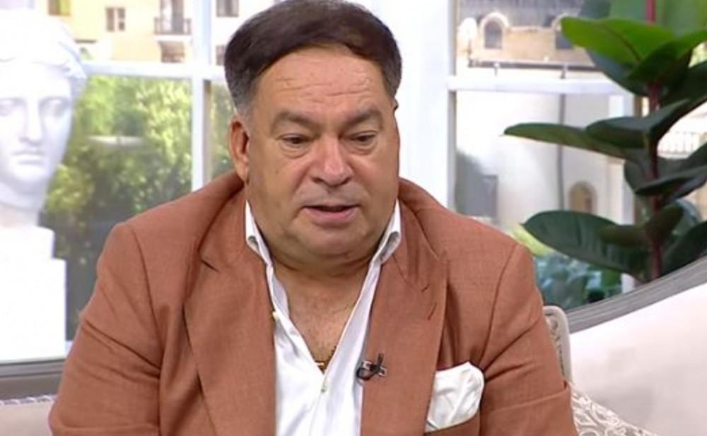 "Oğluma müğənni qız alıram..."