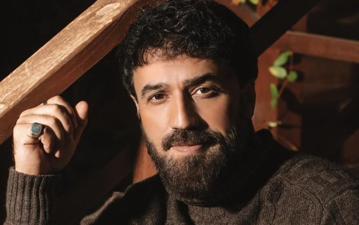 Zamiq qazancını mahnıya xərcləyir