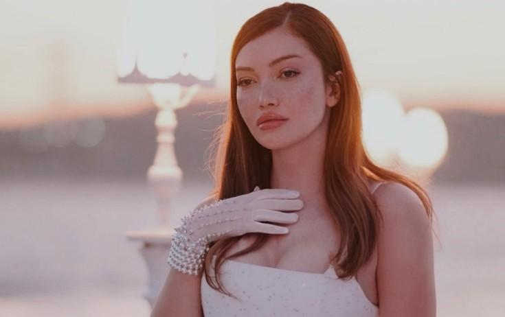 Estetikasına 300 min dollar xərcləyib