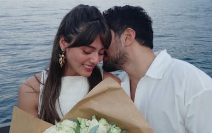 Evlənmə təklif edib - FOTO