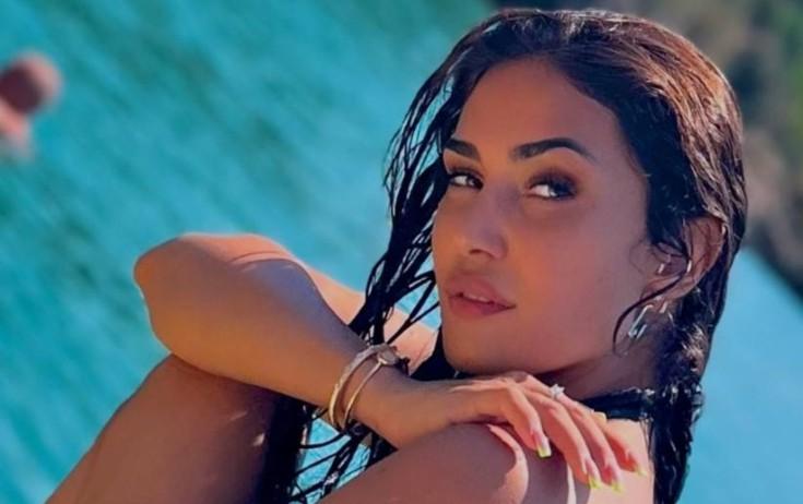 Pərvin çimərlik geyimində - FOTO