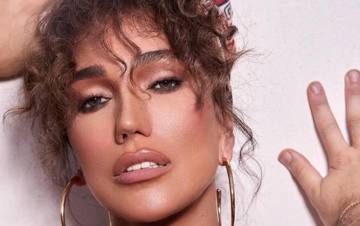 Əməkdar artistin yeni FOTOSU