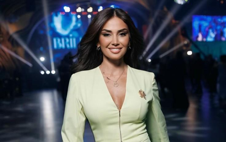 Pərvin çox qısqancdır