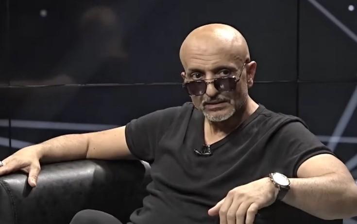 Nəvəsini üç ildir görmür