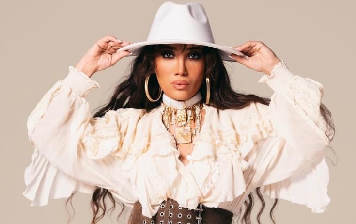 Günay "kovboy" tərzində - FOTO