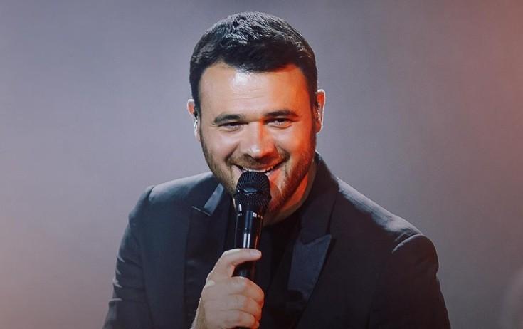 Emini robota bənzədirlər - VİDEO