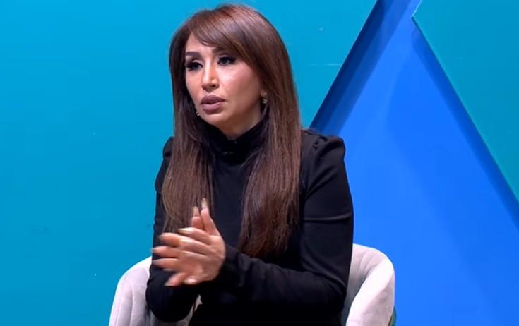 Elnarə sevmədən ailə qurub